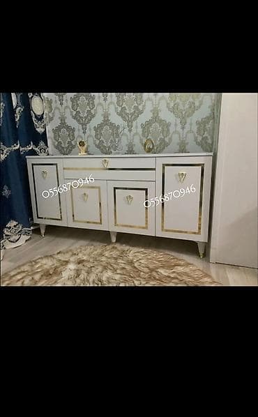 Komodlar: Yeni, Güzgüsüz, Rusiya — 1