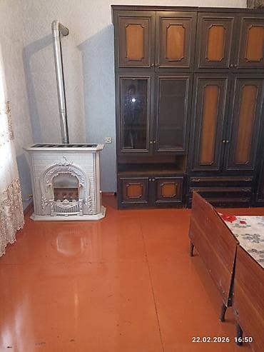 qubada heyet evleri: Salam iki otagli heyet evi kiraye verilir. ev yaxsi veziyyetdedir — 3