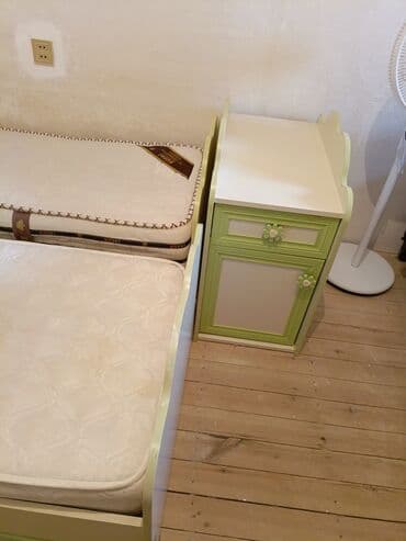 tek adamliq kravatlar: Hazır, Maşın-çarpayı, Matras ilə — 4