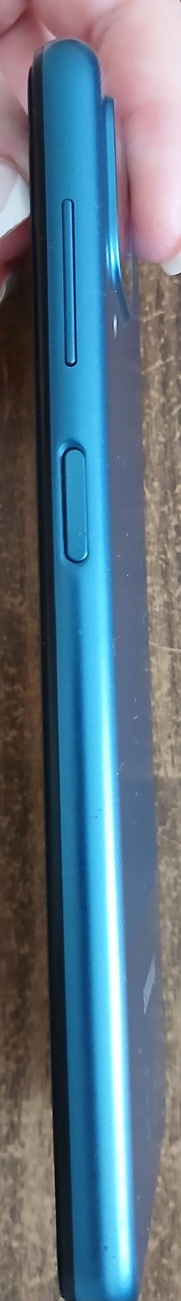 redmi note 16 pro max: Məhsul: Mavi rəngli Samsung A12 32 gb Xüsusiyyətlər: - Ekran: Tam — 3