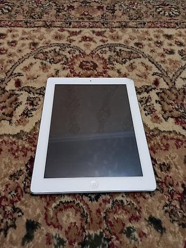 ipad pro 2018: İşlənmiş Apple iPad 3 (2012), 9,7", < 64 GB, Ünvandan götürmə — 2