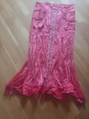 ağ qadın ətəkləri: Xaricdən gəlib. Az işlənib — 1