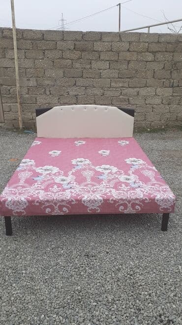 Çarpayı
Təzə hazırı var
Çatdırılma var
Vopçat aktivdir