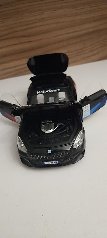 bugatti veyron qiymeti: Oyuncaq Bmw 1/24 Ölçülü modellər Hamısı Birinin qiymeti 16 manatdı — 3