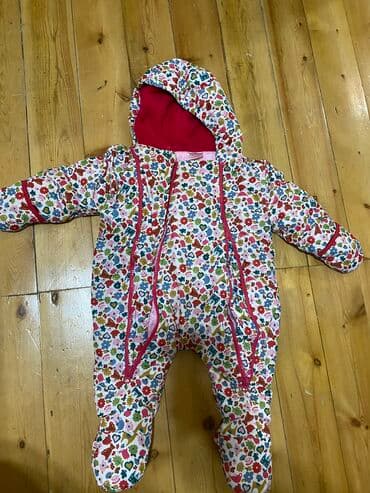 Donlar: Heresi 10 -12 azn dublenka 15 azn . toplam 100 azn hamisina — 5