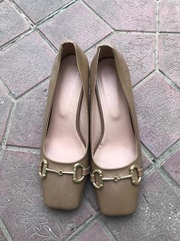 Məhsul: Qadın baletka ayaqqabısı - Rəng: Açıq qəhvəyi (bej tonlarda)