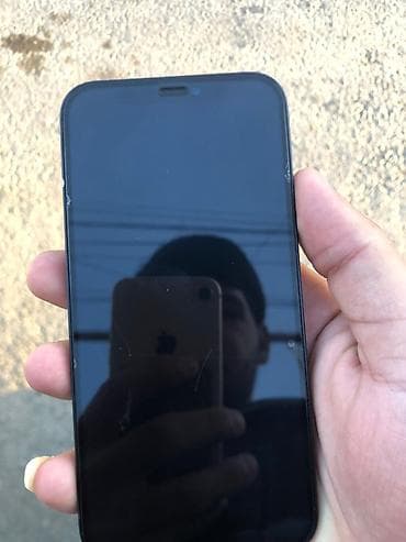 17 pro max mini: IPhone 12, 64 GB, Qara, Face ID — 6