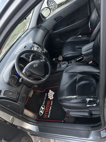 Avtomobil alışı: Hyundai i30: 1.6 l | 2010 il Sedan — 8