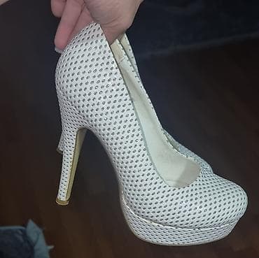 Размер: 35, цвет - Белый, Б/у — 1