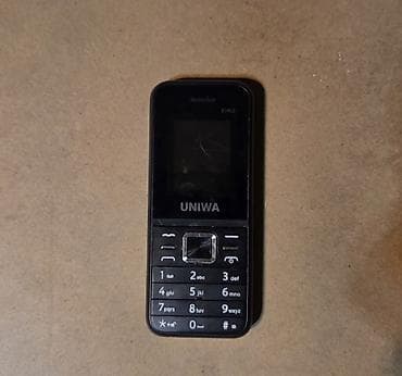 UNIWA E1802 düyməli mobil telefon - Kompakt və yüngül korpus, klassik