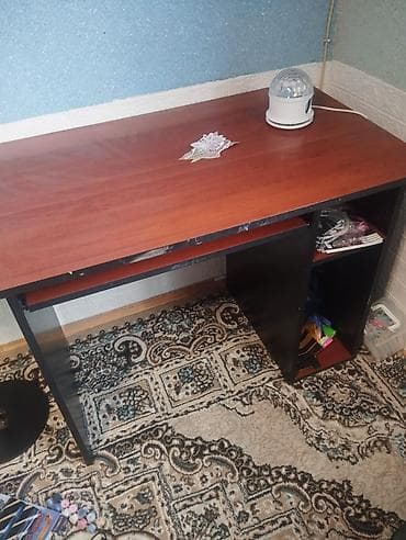 divar refi: Kompüter masası, Yeni, Kvadrat masa — 3