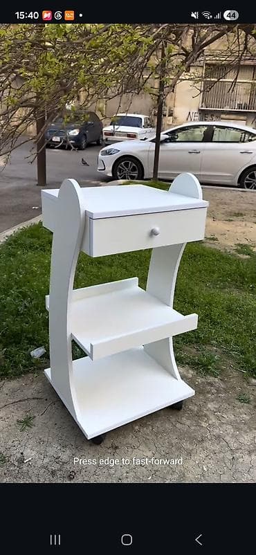 Ağ rəngli çoxfunksiyalı servis/yan stol - Material: MDF/LDSP tipli ağ