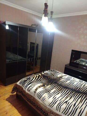 günəşlidə ev: Günəşli 3 otaqlı, 80 kv. m, Kredit yoxdur, Orta təmir — 3