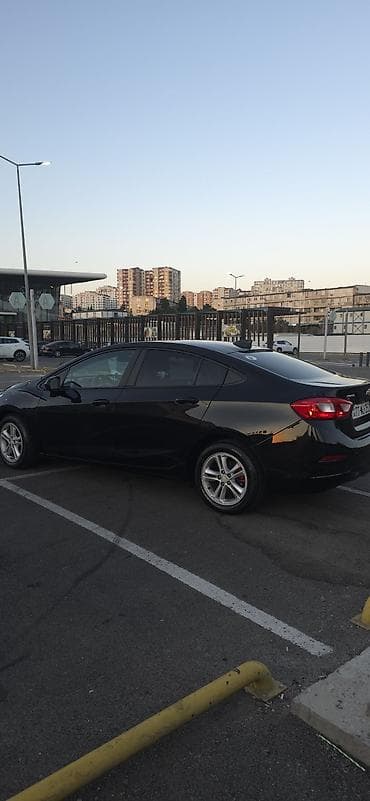 passat diskleri: Chevrolet Cruze sedan - Korpus: qara rəng, aerodinamik xəttlər, xrom — 6