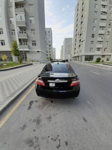 toyota camry ölüxana: Toyota Camry: 2.4 l | 2010 il Sedan — 5