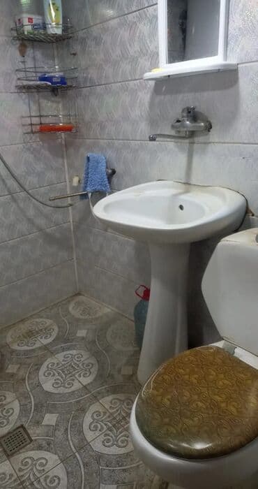 sanqacalda satılan evlər: Bakı, Günəşli, 2 otaqlı, Köhnə tikili, m. Xalqlar Dostluğu, 38 kv. m — 12