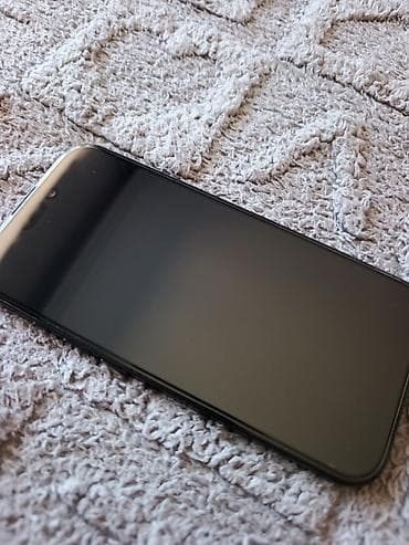 IPhone 16, 128 GB, Qara, Face ID