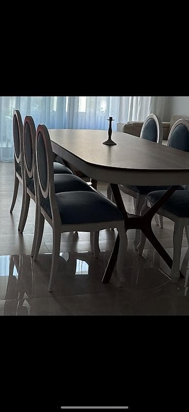 masa transformatoru: Masa dəsti satılır 650₼.6 oturcağı var. Açılır. Ünvan — 1