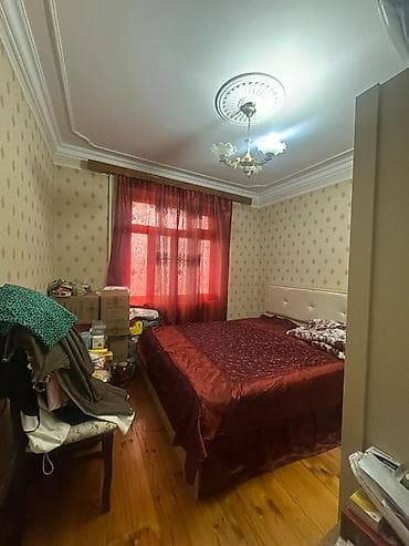 Mənzillər: Bakı, Bakıxanov qəs., 5 otaqlı, Köhnə tikili, 115 kv. m — 6