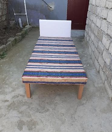 Kravat taza 
Hazırı var 
Çatdırılma münasib qiymata