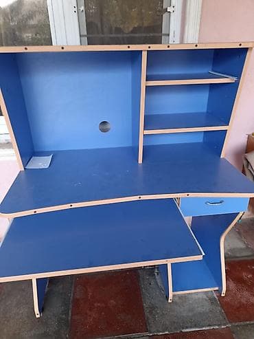 mavi ladin: Düz masa, Polkalı, Siyirməli, MDF — 1