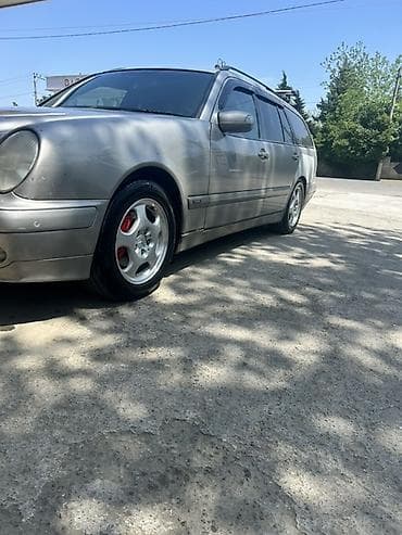 mersede: Mercedes-Benz E 220: 2.2 l | 2002 il Universal — 8