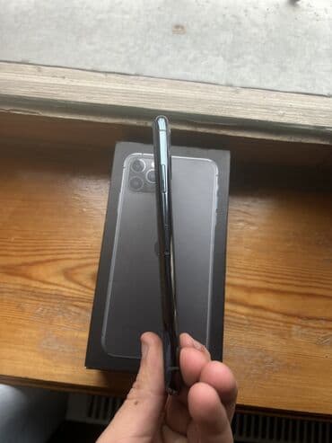 işlənmiş iphone 13 pro: IPhone 11 Pro Max, 64 GB, Yaşıl, Simsiz şarj, Face ID — 3