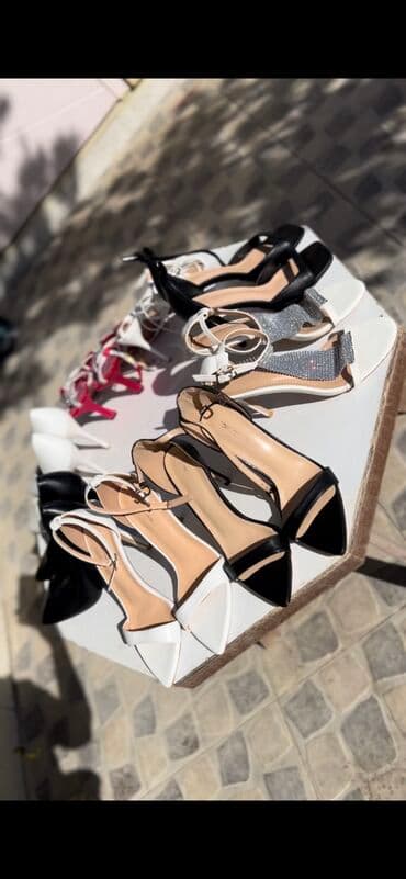 женские пляжные шлепанцы: Размер: 39, Б/у — 17