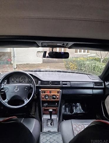 Продажа авто: Kertdi var ilkin 1500 Qiymət 2.500 .Maşin girunduyunnen yaxsldir. Heç — 1