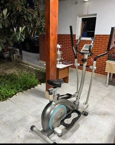 Velotrenajor ela vəziyyətdə. Bir çox velotrenajor Xizək Veloxizekler