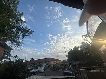 2 otaqlı mənzil – şəhər mərkəzinə yaxın, yaşayışlı məhəllədə -