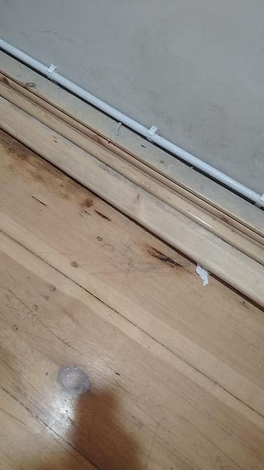 ev damı: Taxta plintus və döşəmə üçün taxta lamellər - Material: təbii ağac - — 1