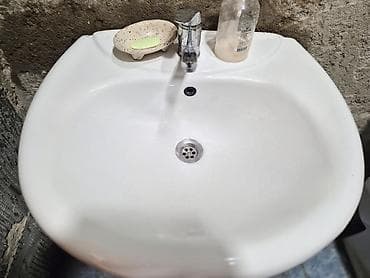 Ağ keramika vannao­tağı üzü yuma lavabosu - Material: parlaq