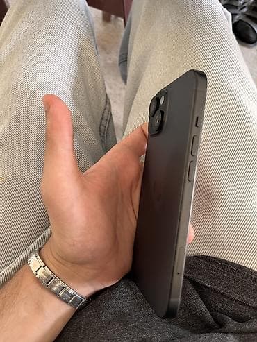 isti su: IPhone 15, 128 GB, Qara, Face ID — 5