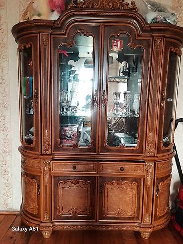 4 qapılı dolablar: BU TECLİ SATLIR REYAL ALCI YIGSINBU NOMREYE .055-910-36-35 — 1