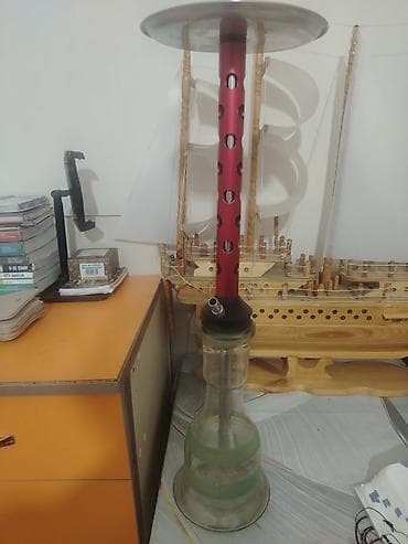 Nargilə komplekti - Material: Şüşə kolba, alüminium gövdə və külqabı