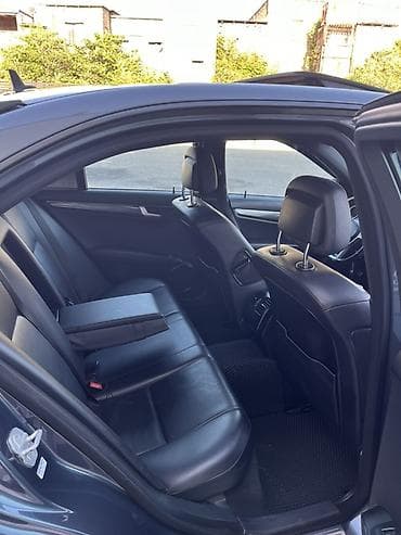 disk r16 type 0: Mercedes-Benz C250 sedan Maşın hazır kreditdedir ikkin ödeniş 11500 — 7