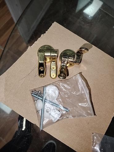 Məhsul: Qızılı rəngli tualet oturacağı üçün menteşe dəsti Təsvir: - 2