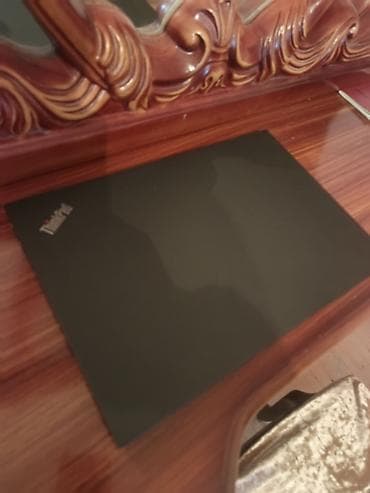 series s: Lenovo ThinkPad T15 noutbuk - Ekran: 15.6" IPS, klaviatura — 2