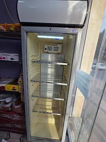 Ticarət printerləri və skanerləri: Uğur markalı vitrin tipli soyuducu - Şüşə qapılı, tək bölməli vitrin — 1