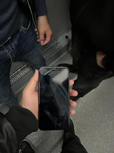 iphone 13 pro max ekran: IPhone 11, 128 GB, Qara, Face ID — 5