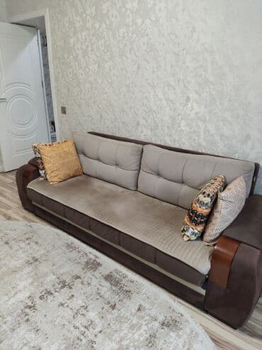 divar saat: Di̇van-kravat, Açılan, Parça — 2