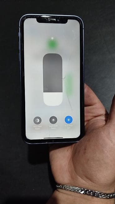ən ucuz iphone 11: IPhone 11, 64 GB, Mavi, Face ID — 2