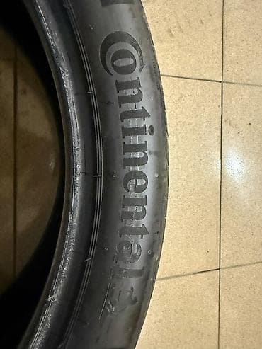 i30 disk: Şin Continental 275 / 35 / R 22 — 1