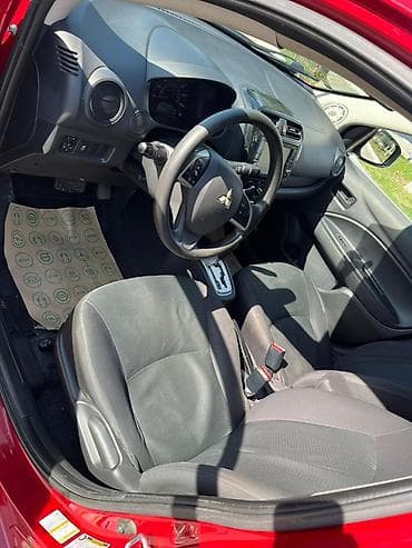 turbo az niva: Mitsubishi Mirage: 1.2 l | 2020 il 146000 km Sedan — 6