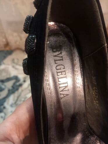 туфли новая не одевала не разу: Ayaqqabı 1dəfə geyilib təptəzə karopkada qalıb firmandı çox rahat — 7