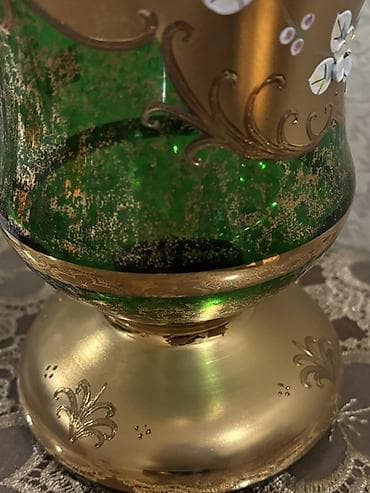 Vazalar: Bir vaza, Bogem şüşəsi — 3