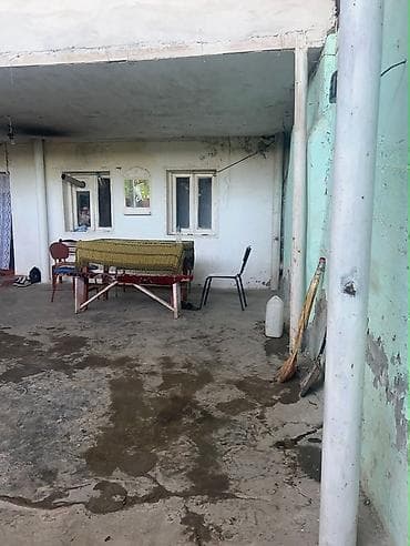 Həyət evləri və villaların satışı: 4 otaqlı, 200 kv. m, Kredit yoxdur, Orta təmir — 3