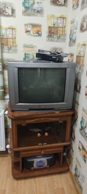 Televizor işləyir kimə lazımdırsa gəlib götürsün lalafo.az -da Televizor işləyir kimə lazımdırsa gəlib götürsün