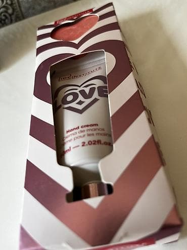 kana korsa: Kosmetik dəst, 2 məhsul, Yeni — 1